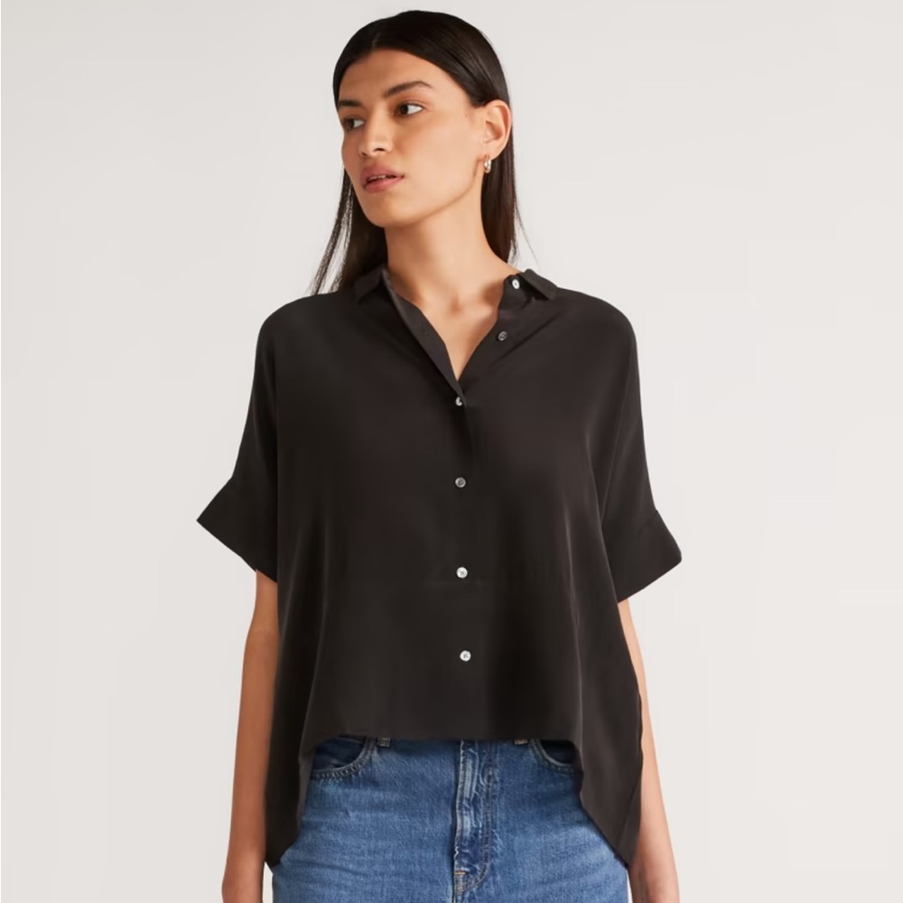 Everlane Washable Clean Silk Short-Sleeve Square Shirt - Black | 6